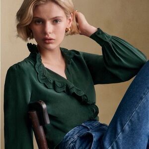 Sezane Chlo Silk Shirt | FR 40 (US 8) | Bottle Green